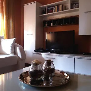 Puhov Zara